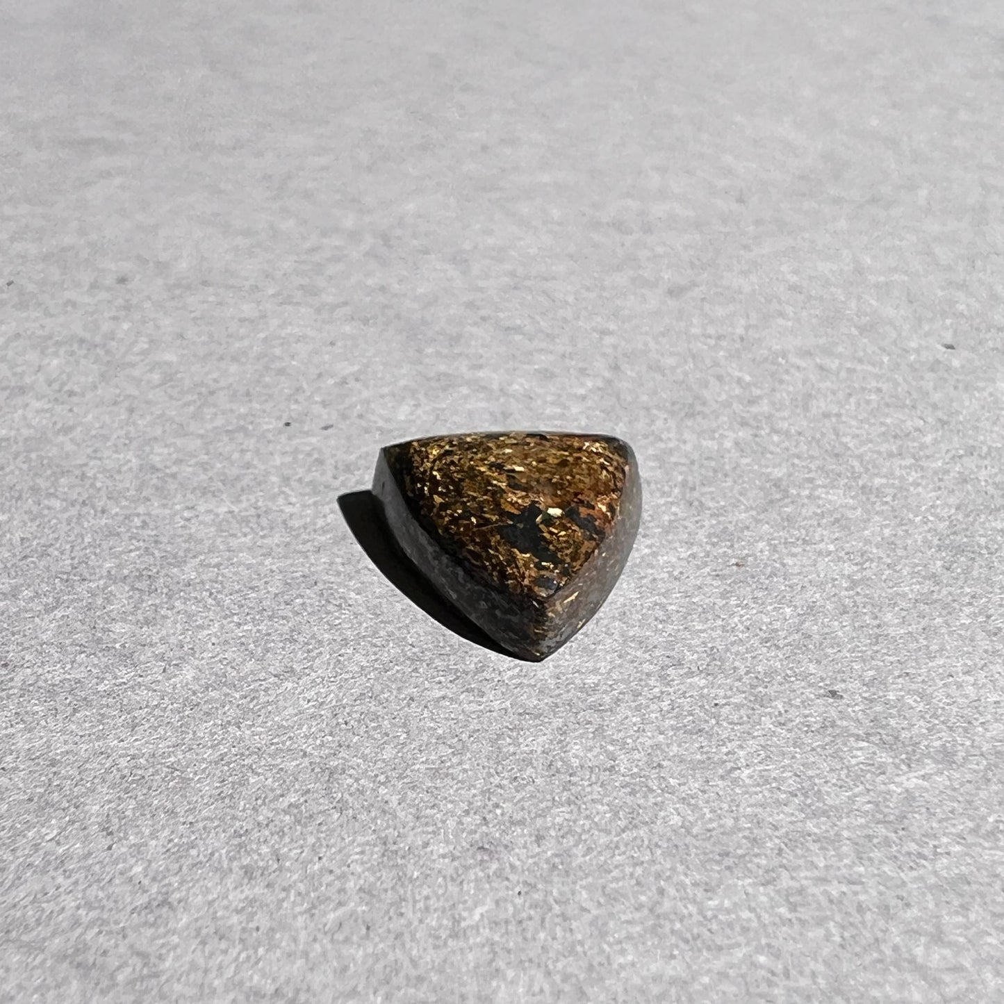 Bronzite, 8.09 cts