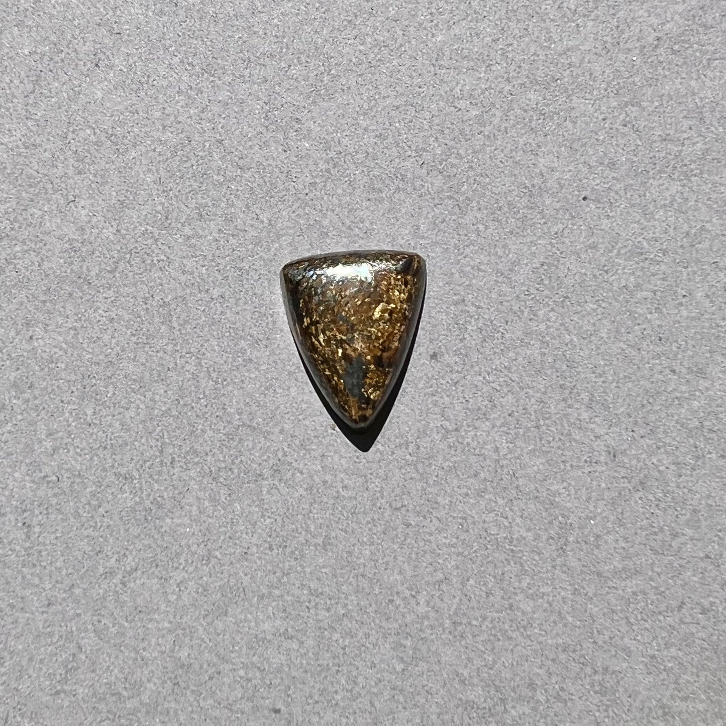 Bronzite, 8.09 cts