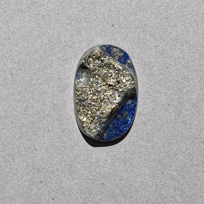 Lapis Lazuli w/natural surface Pyrite, 46.49 cts