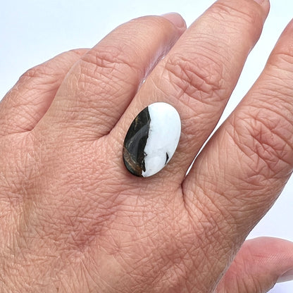 White Buffalo Cabochon (backed), 7.70 cts.